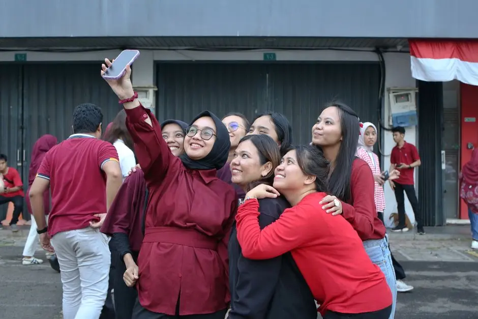 Komunitas Lengkap untuk Membangun Relasi dan Bertumbuh Bersama